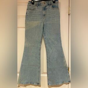 Abercrombie & Fitch The Vintage Flare High Rise Size 29/8s